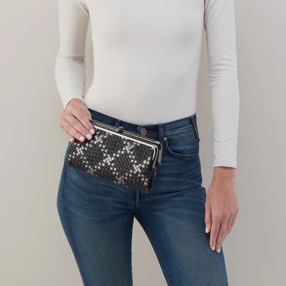 HOBO‼️‼️ Lauren Clutch-Wallet